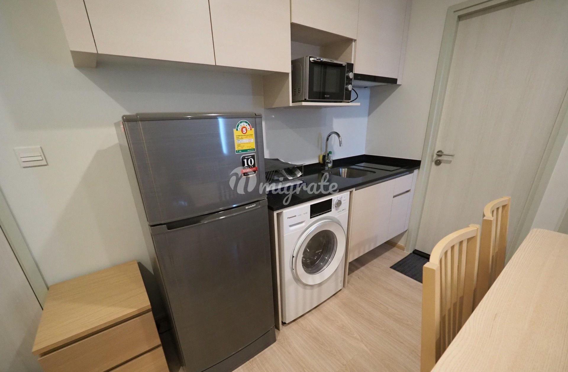2 спален Кондо на продажу в Noble Revolve Ratchada 2 (Noble Revolve Ratchada 2)