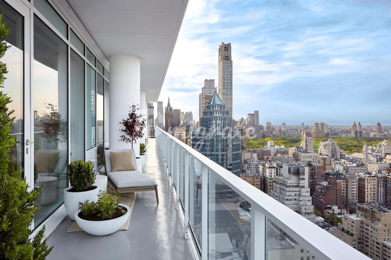 Кондоминиум в 200 E 59TH ST, 30D - Midtown, New York