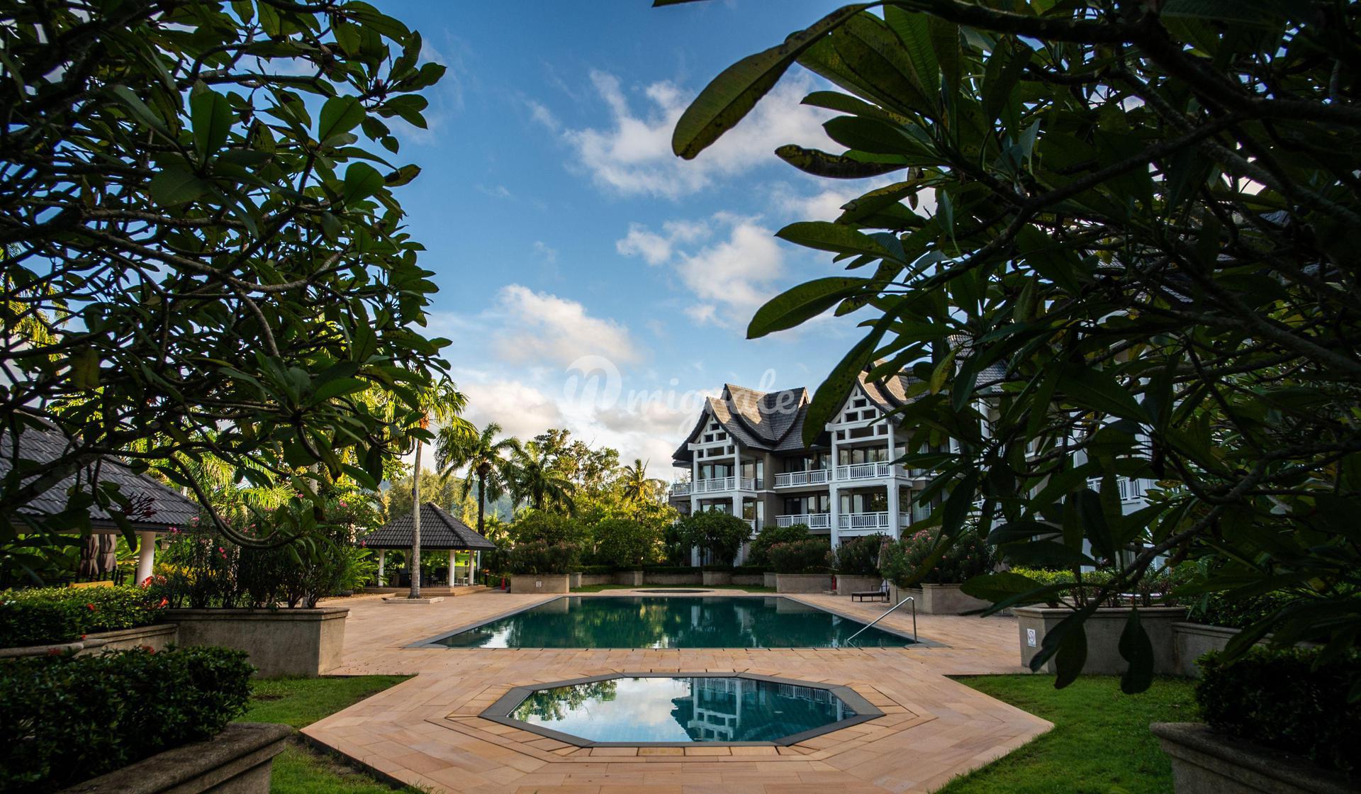 1 спален Кондо на продажу в Allamanda Laguna (Allamanda Laguna)