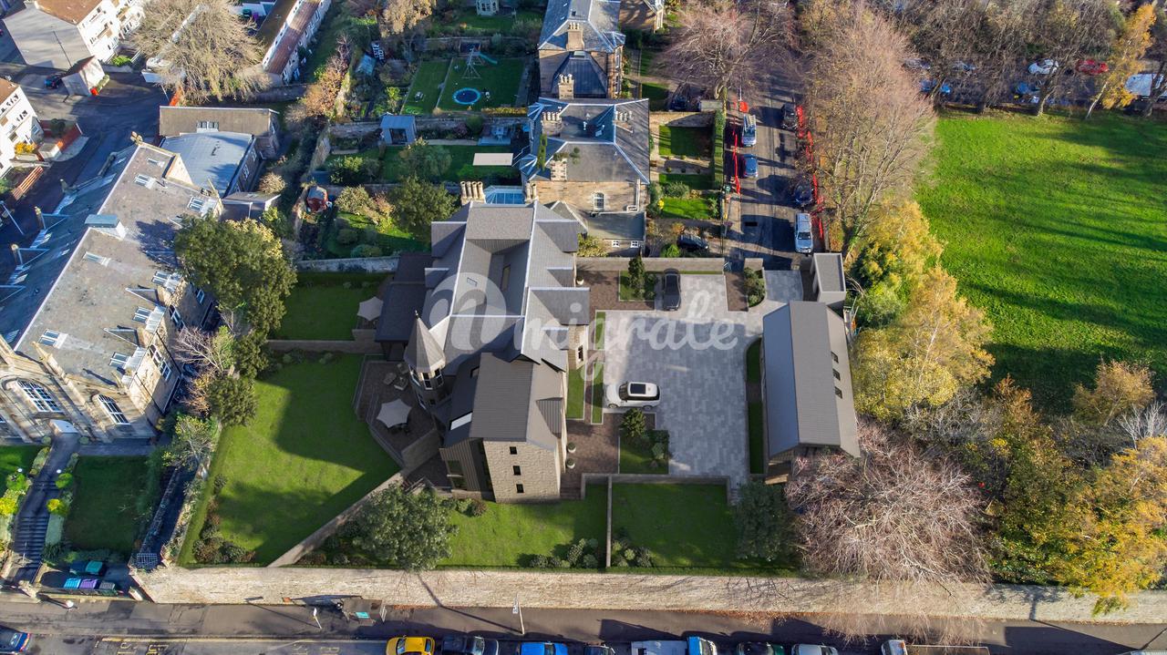 Вилла в Park Road, Edinburgh, EH6