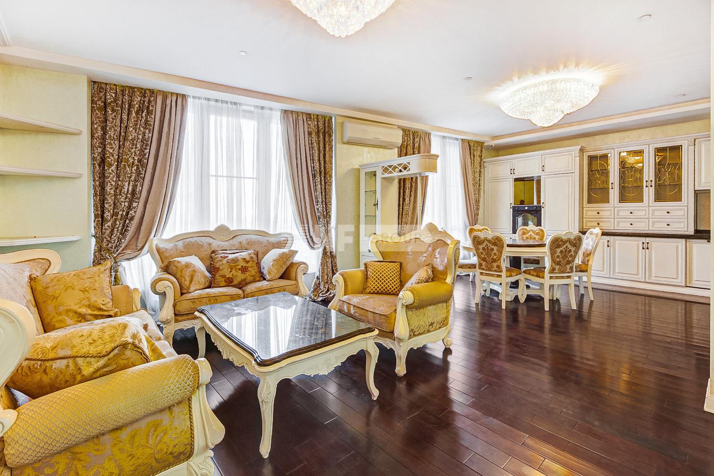 «Дом в Сокольниках» (Дом в Сокольниках)