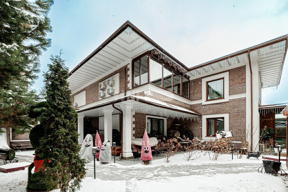 «Азарово» (Azarovo)