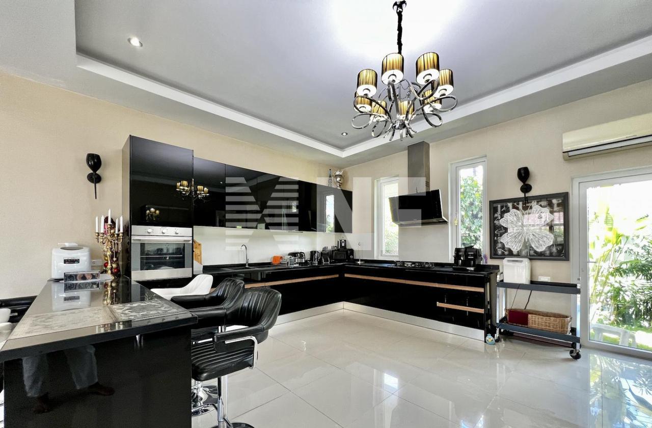 Вилла 450 кв.м в Паттайе, Таиланд