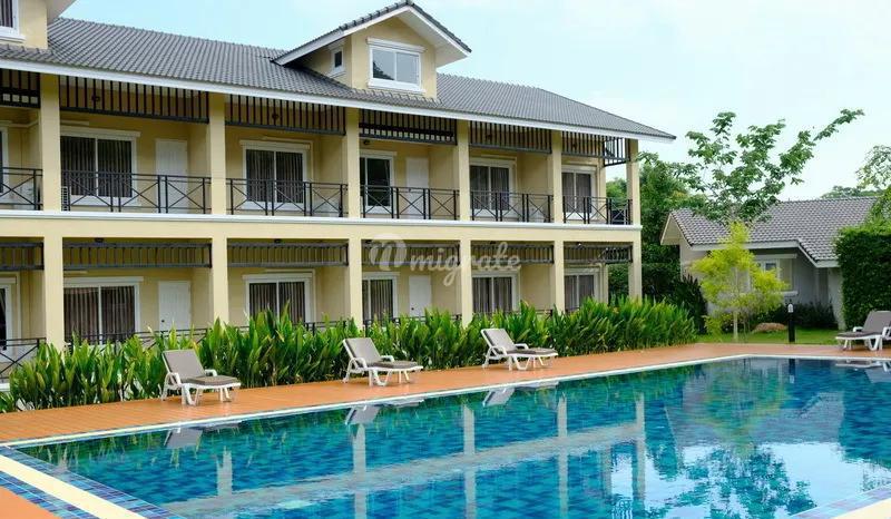 Гостиница на продажу (6 Rai Hotel for Sale in Pak Chong)