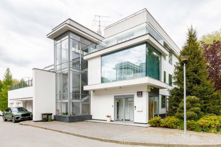 «Остров Фантазий» (Ostrov Fantaziy)