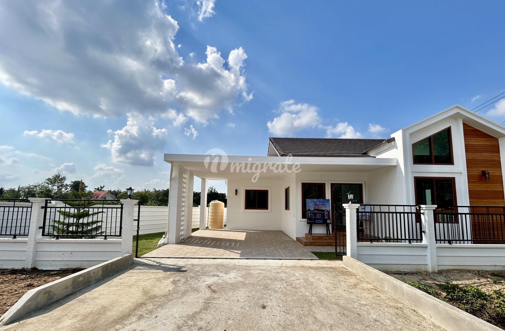 3 спален Дом на продажу (Beautiful House Newly Built in Saraphi)