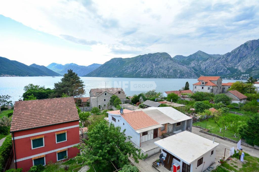 Отель рядом с морем в Которе (Hotel near the sea in Kotor)