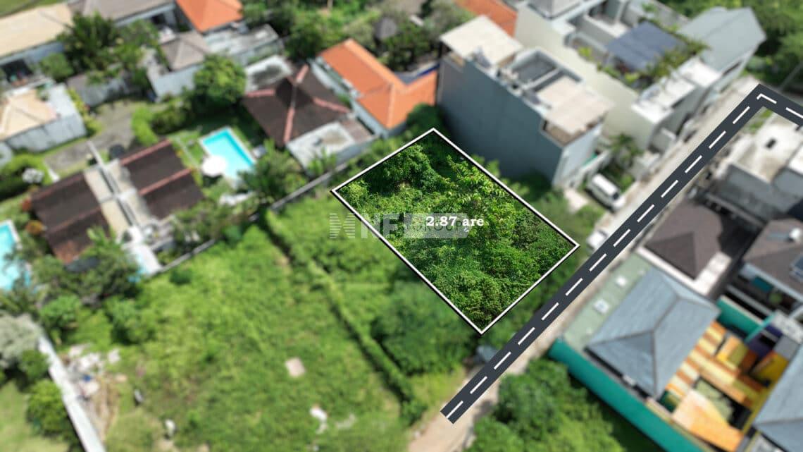 2,8 Are freehold land in Umalas