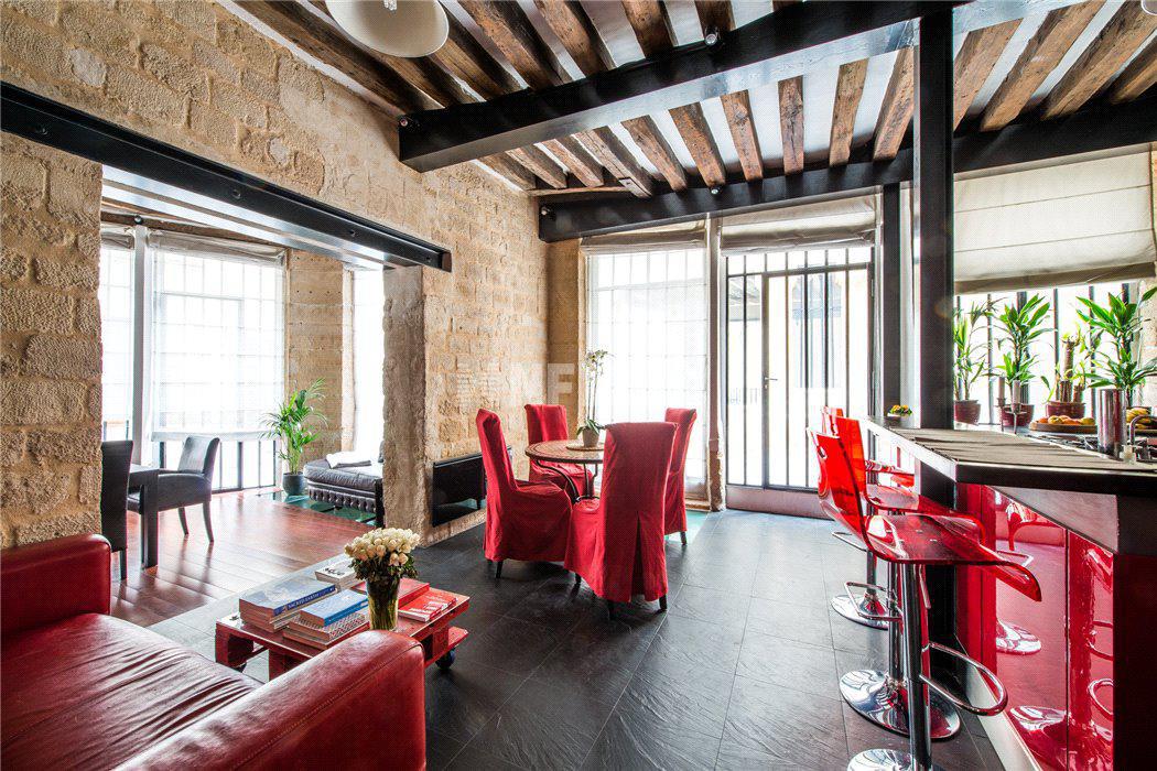 Апартаменты в Париже