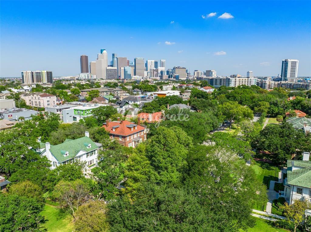 Вилла в 10 Courtlandt Place - Houston, Texas