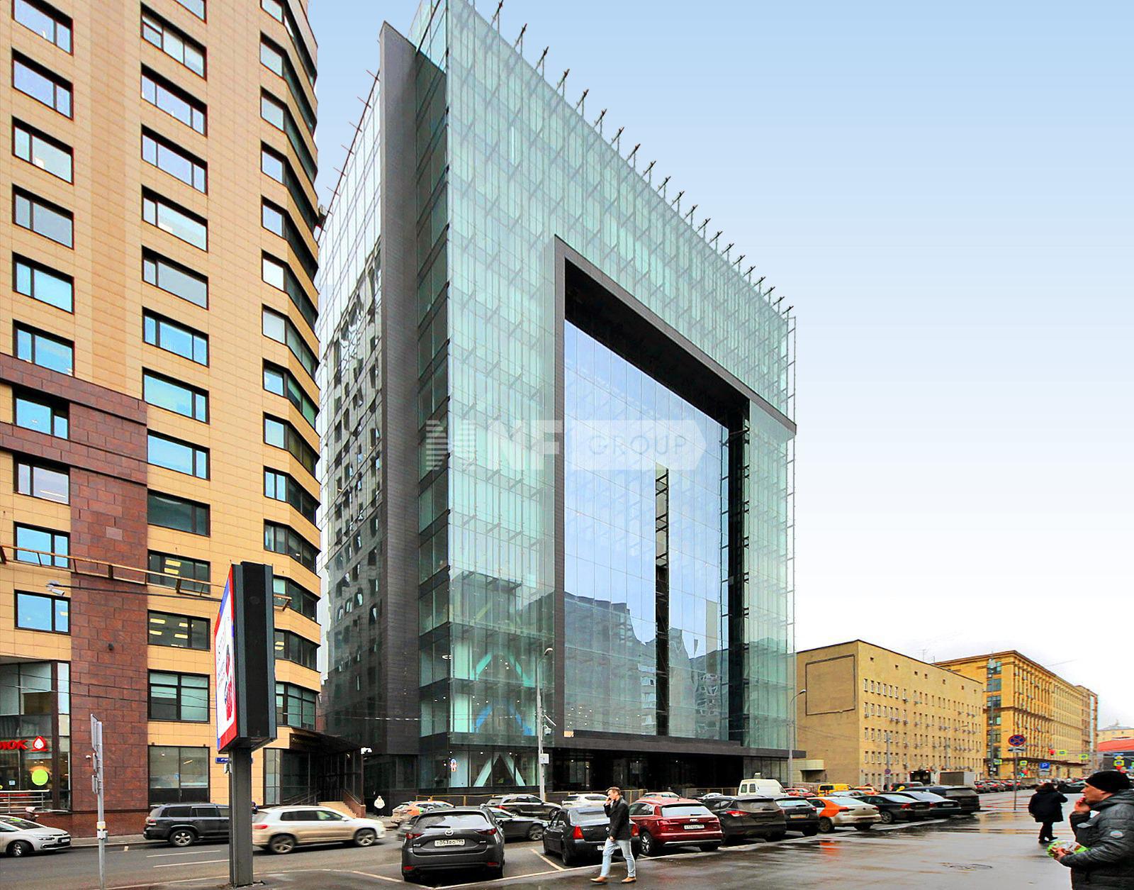 На Маяковской (on Mayakovskaya)