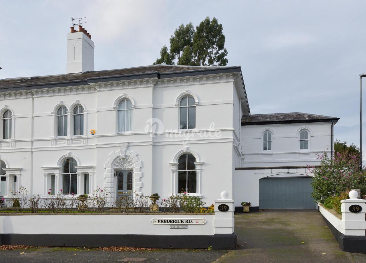 Вилла в Frederick Road, Edgbaston, Birmingham, B15