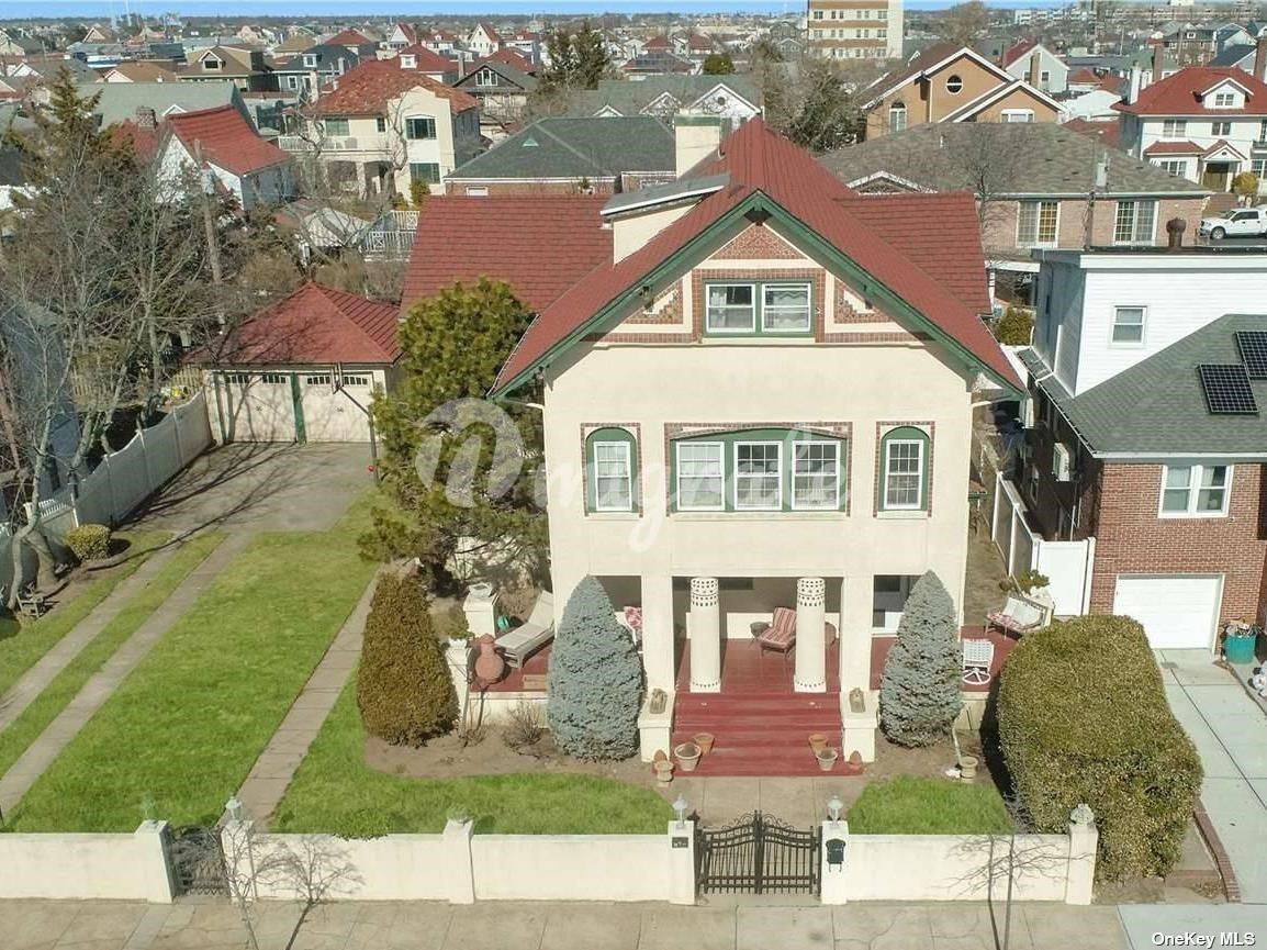 Вилла в 249 E Beech Street - Long Beach, New York