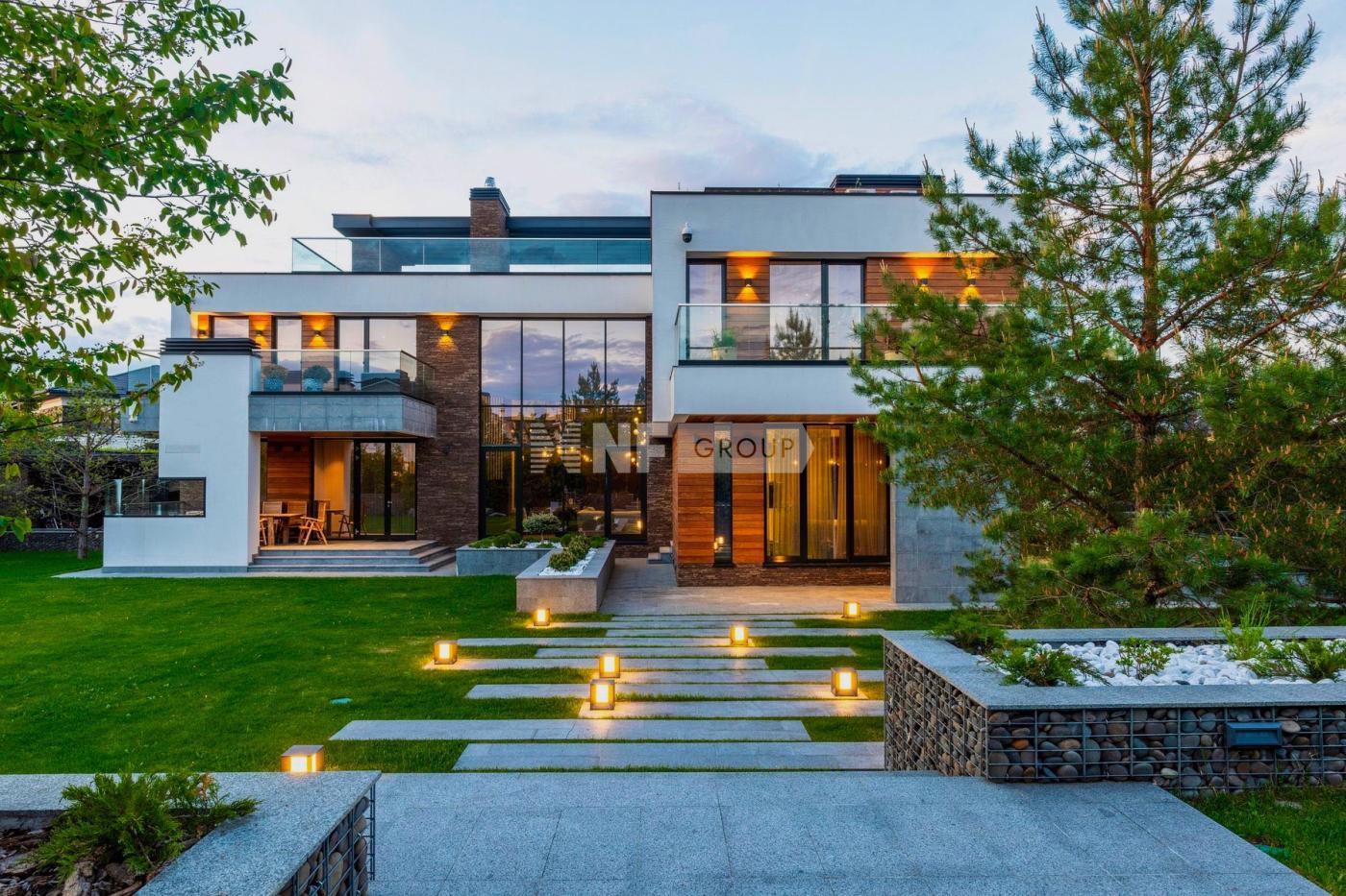 «Ренессанс парк» (Renessans park)