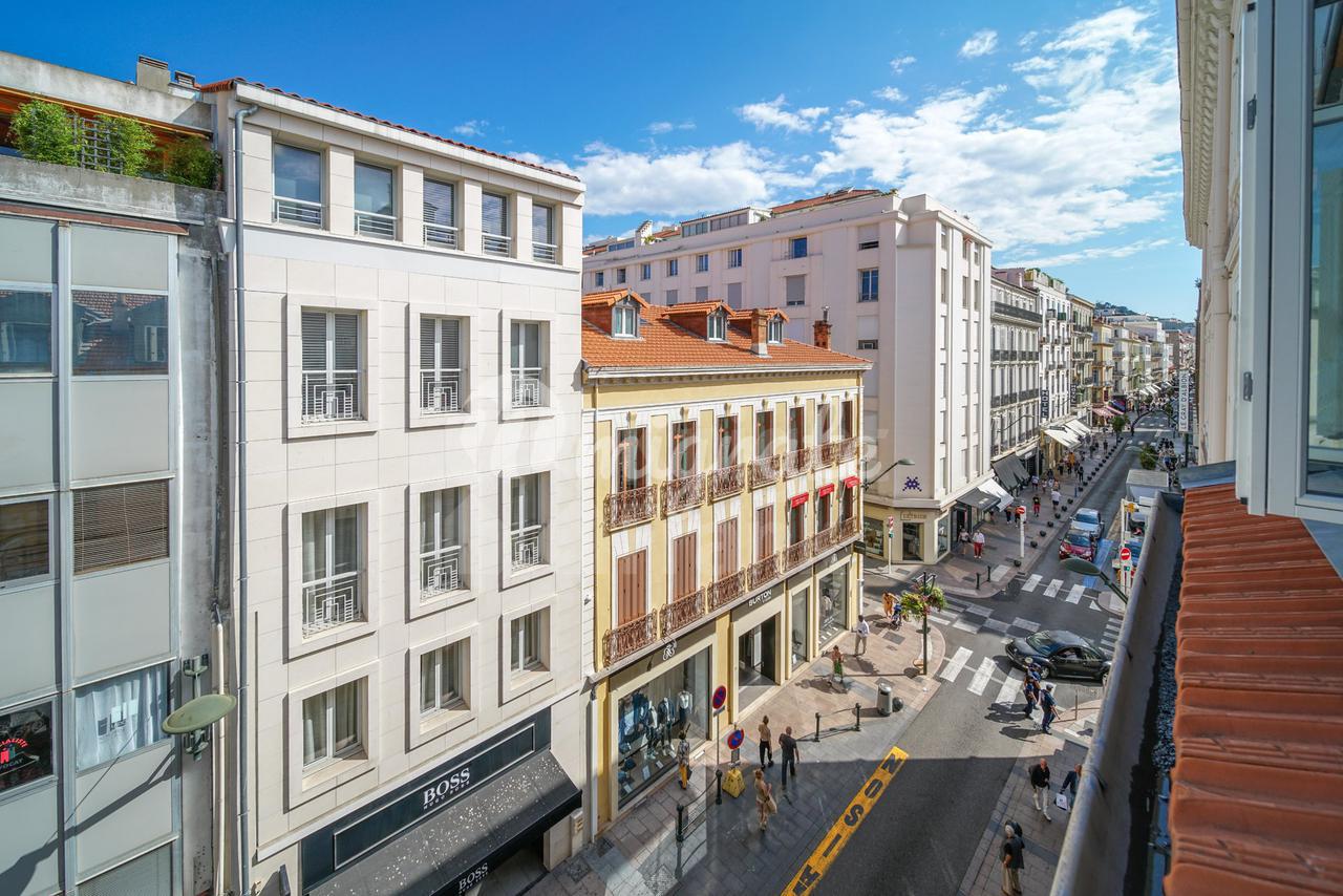 Роскошные апартаменты в Каннах