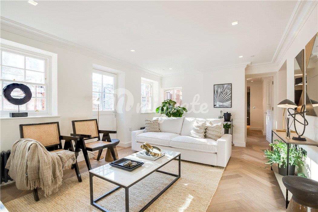 Квартира в Apartment 8 Maynard, Hampstead Manor, Kidderpore Avenue, Hampstead, London, NW3