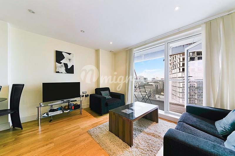 Квартира в Wharfside Point South, 4 Prestons Road, Nr Canary Wharf, London, E14