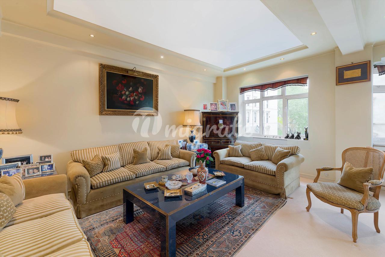 Квартира в Ennismore Gardens, London, SW7