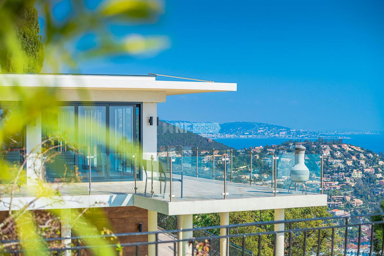 Вилла в Saint Raphael, Alpes Maritimes, Provence Alpes Cote d