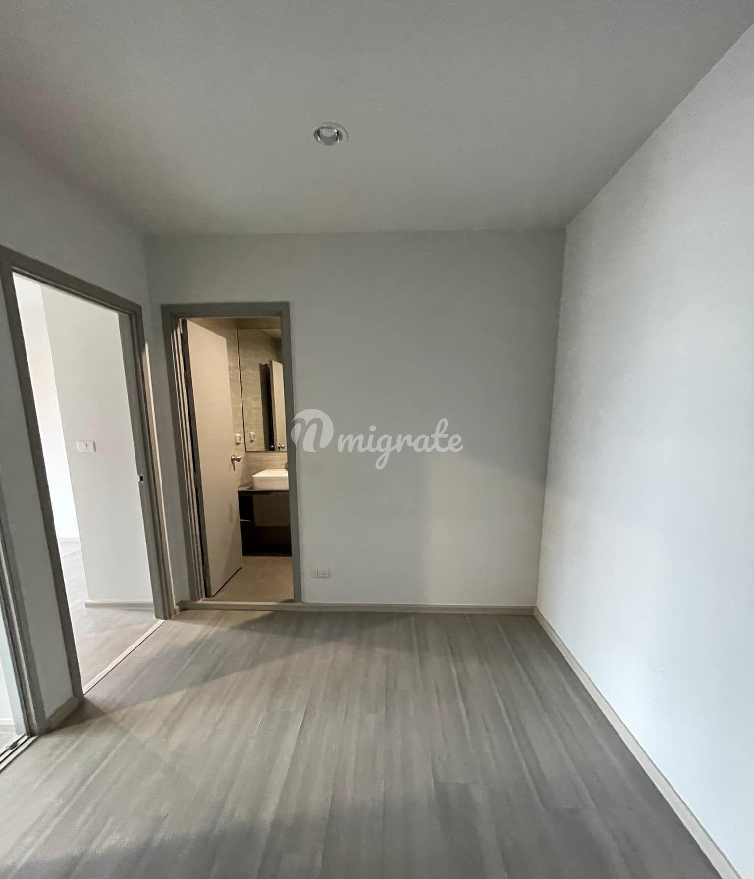 1 спален Кондо на продажу в The Parkland Charan - Pinklao (The Parkland Charan - Pinklao)