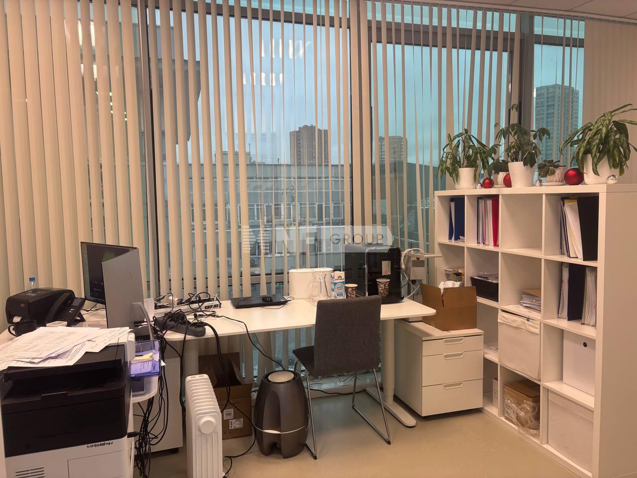 Дербеневская Плаза (Derbenevskaya Plaza)