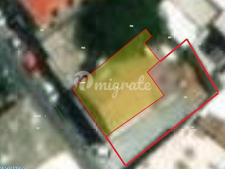 Земельный участок в Историческом центре Лимассола
 (Land in Historical Center, Limassol)