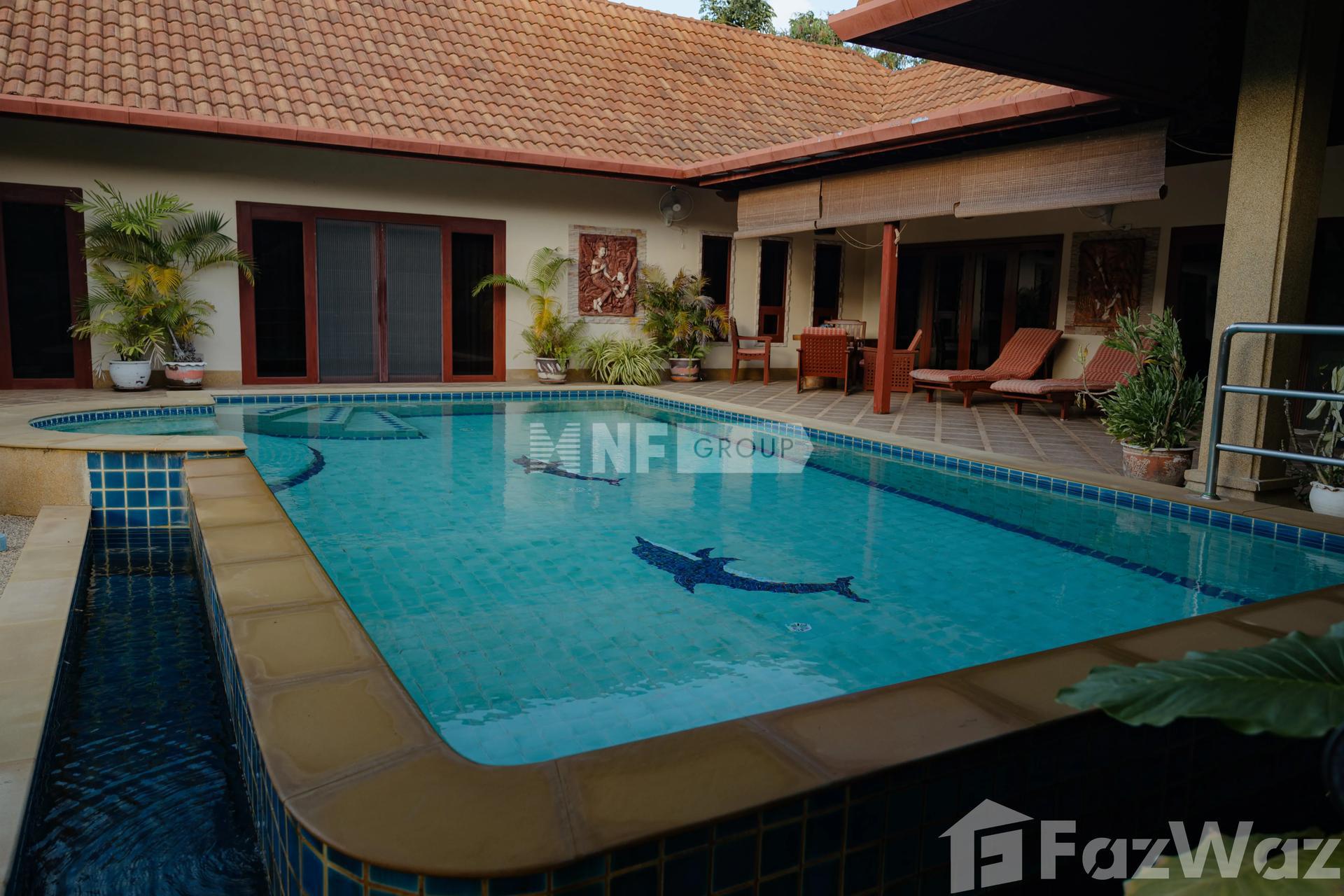 Large Villa Nai Harn Soi Naya