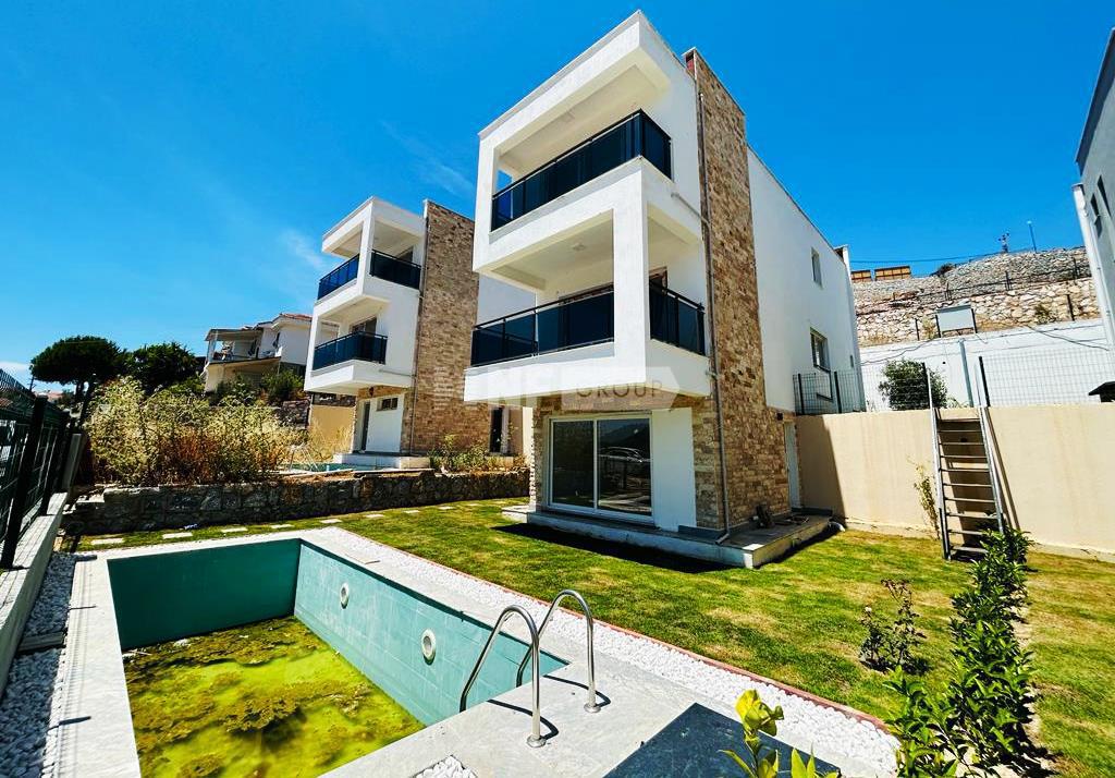 Современная вилла с видом на море в Бодруме (Rosa villa Gulluk Bodrum GE 716)