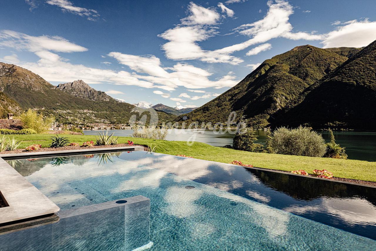 Апартамент в Lake Lugano, Lombardy