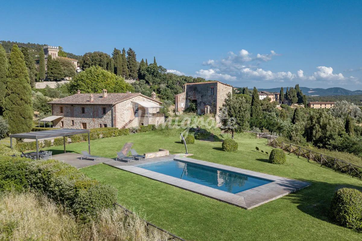 Вилла в сельской местности во Флоренции (SER180014)