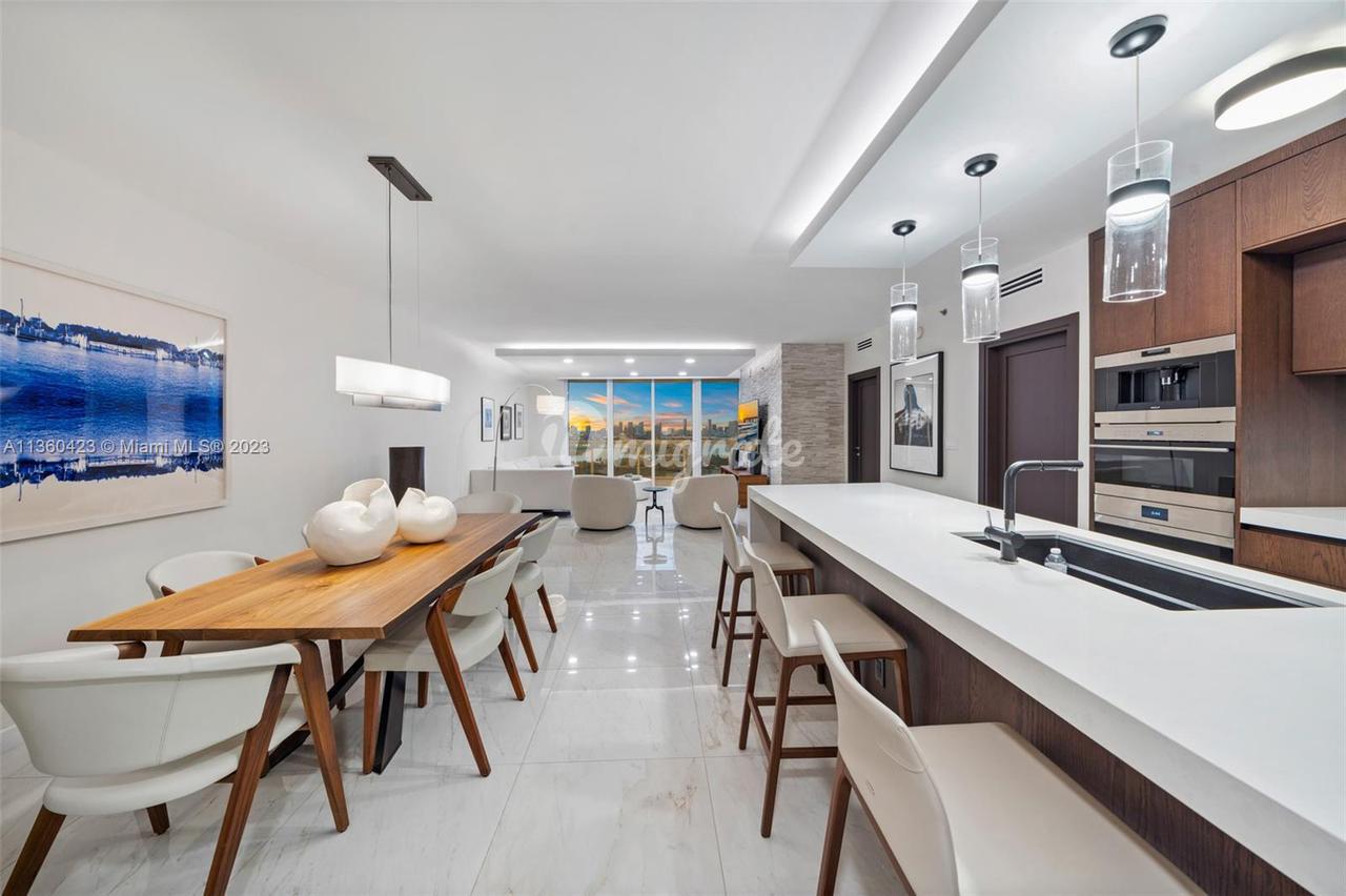 Кондоминиум в 450 Alton Rd, 3202 - Miami Beach, Florida