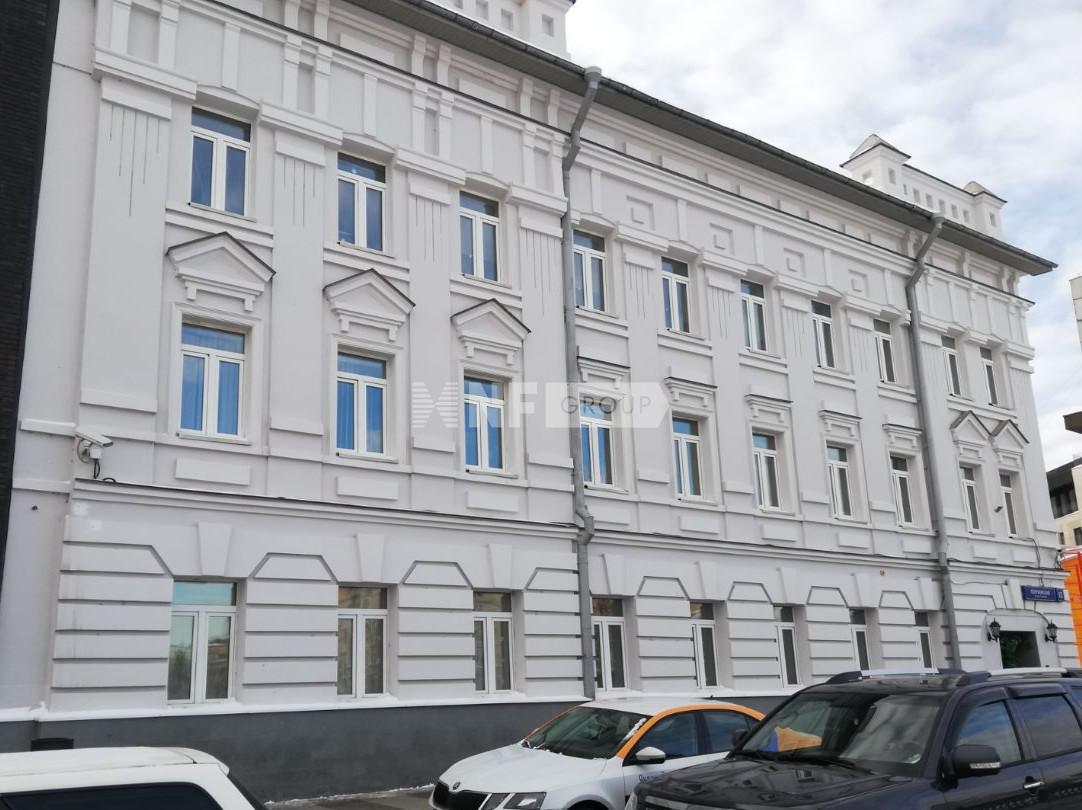 Озерковская набережная, 12 (Ozerkovskaya Emb 12)