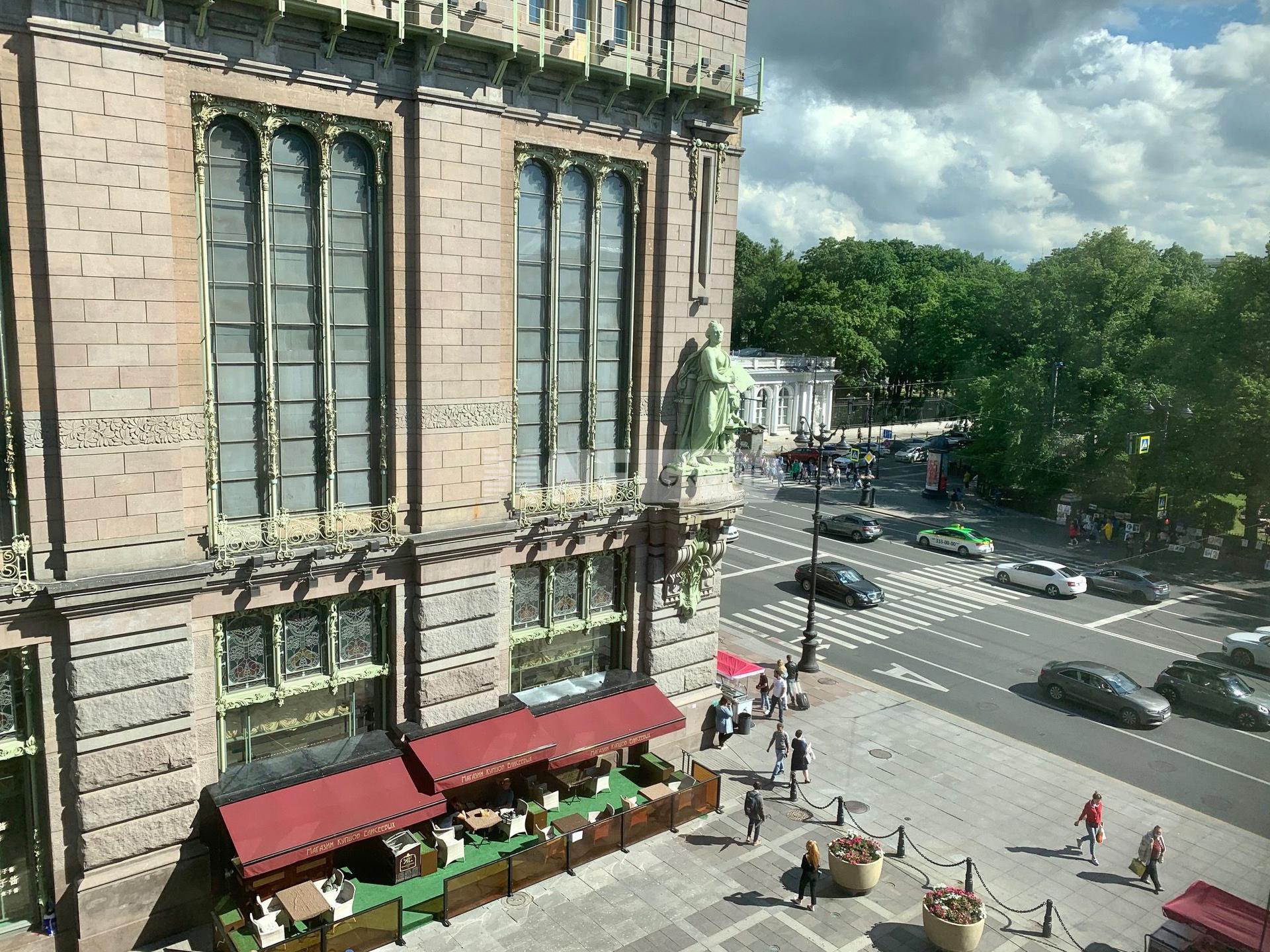 Невский пр., д. 54 (Nevskiy, 54)