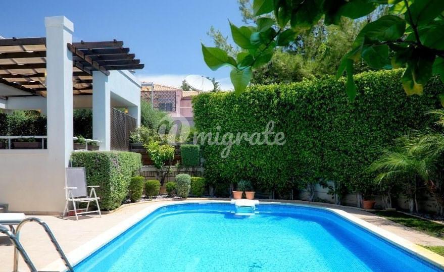 Дом с 3 спальнями в туристическом районе Агиос Тихонас, Лимассол
 (3 Bedroom House in Agios Tychonas Tourist Area, Limassol)