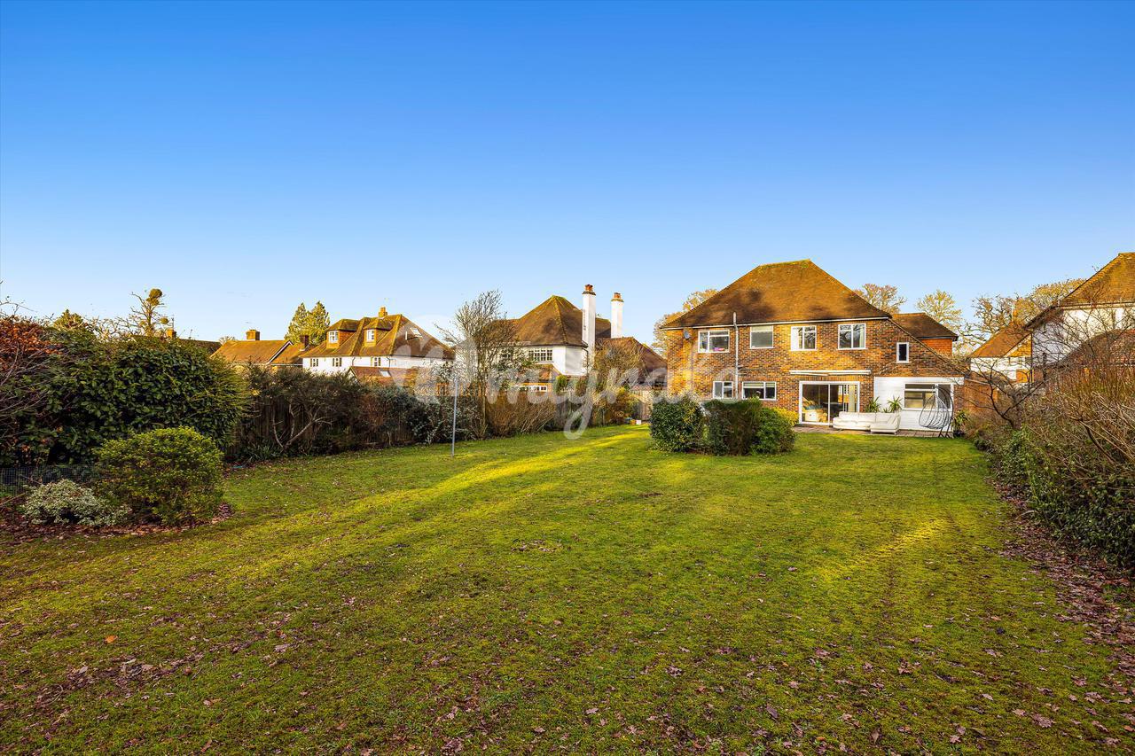 Вилла в Boxgrove Avenue, Guildford, Surrey, GU1
