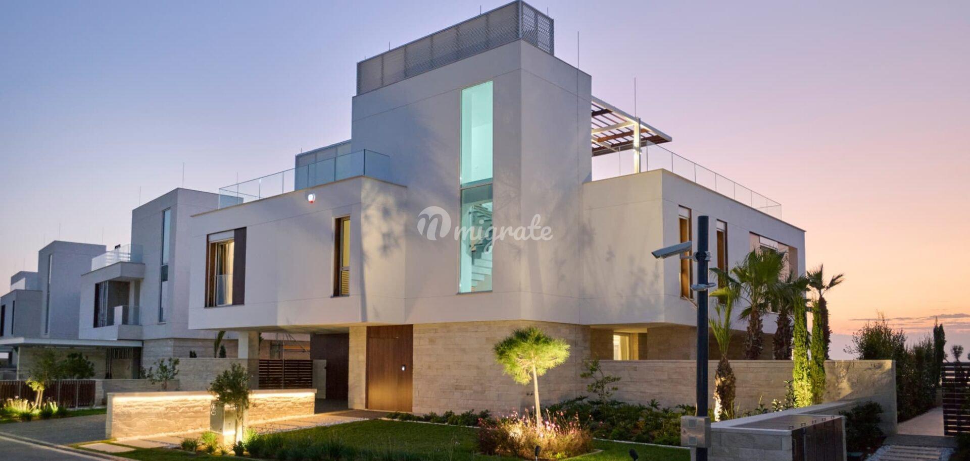 Вилла с 4 спальнями в Айя-Напе, Фамагуста
 (4 Bedroom Villa in Agia Napa, Famagusta)