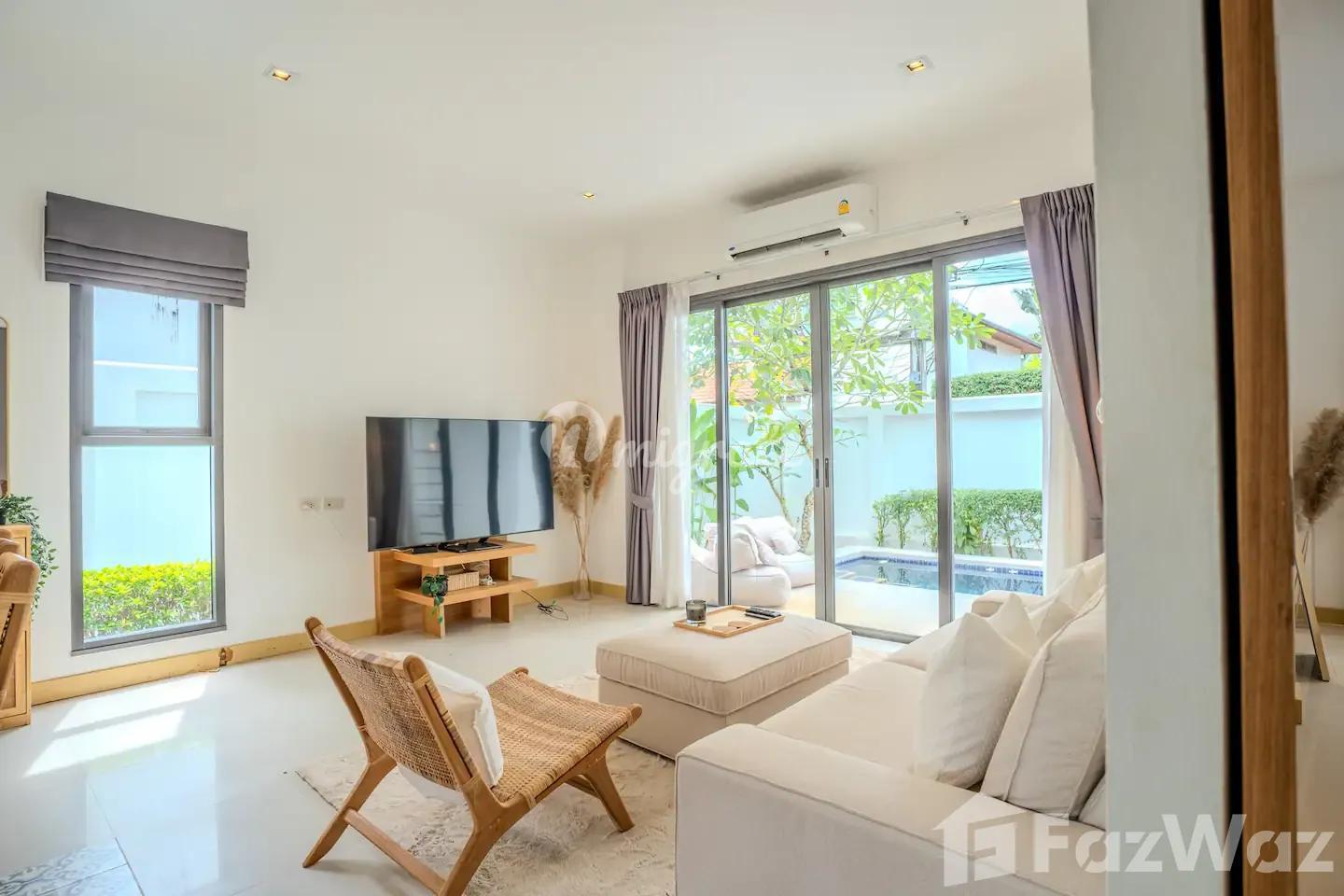 Seastone Pool Villas