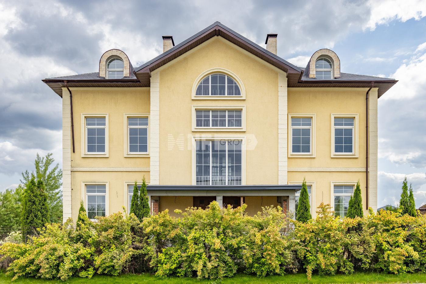 «Новорижский» (Novorizhskiy)