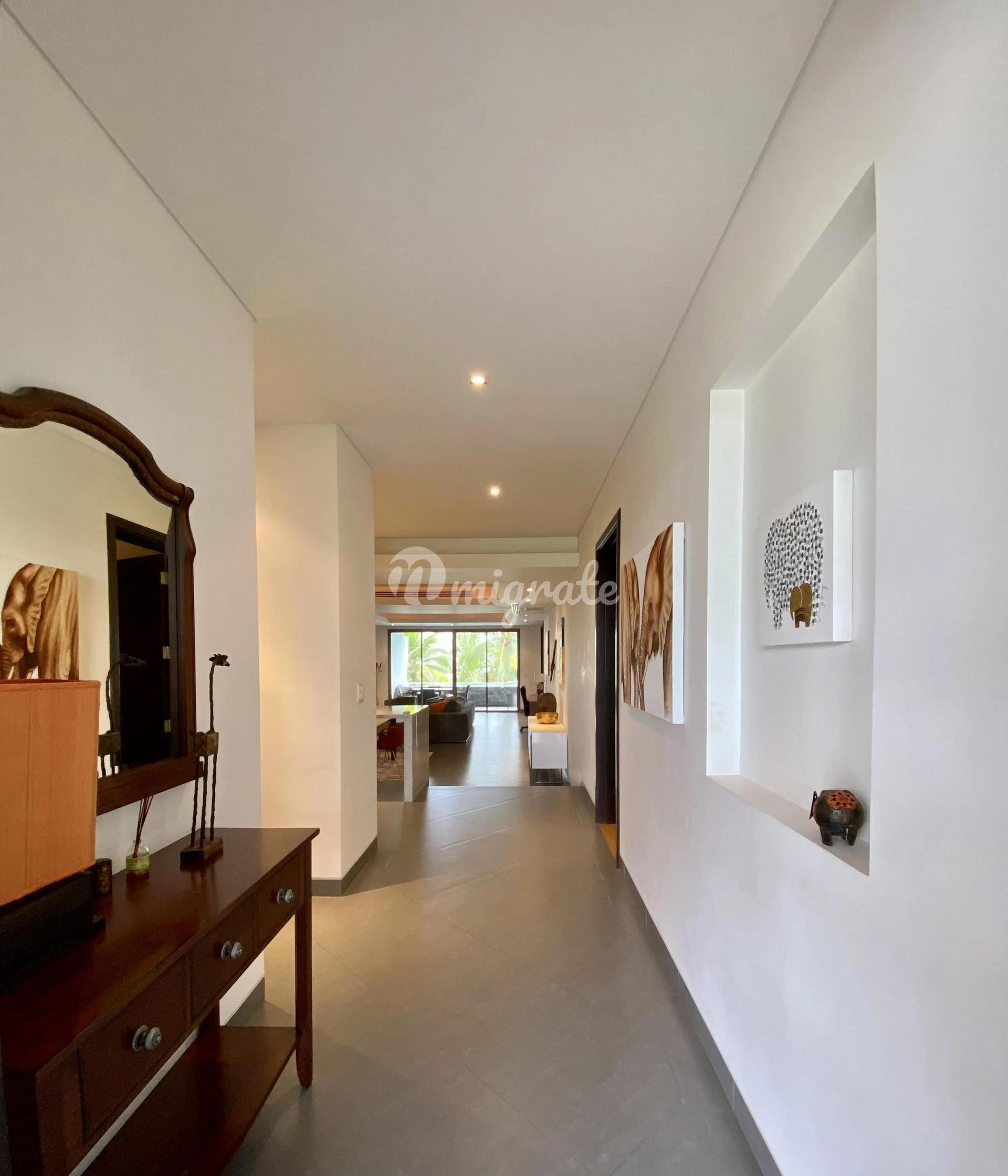 3 спален Кондо на продажу в Baan Mandala (Baan Mandala)