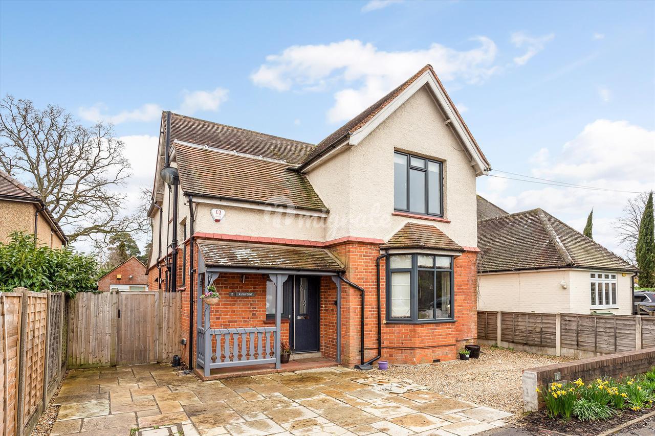 Вилла в The Avenue, Ascot, Berkshire, SL5