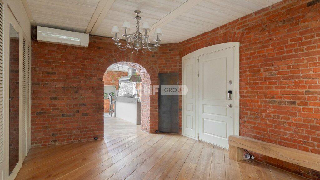 «Средний Кисловский переулок, 5/6с3» (Средний Кисловский переулок, 5/6с3)