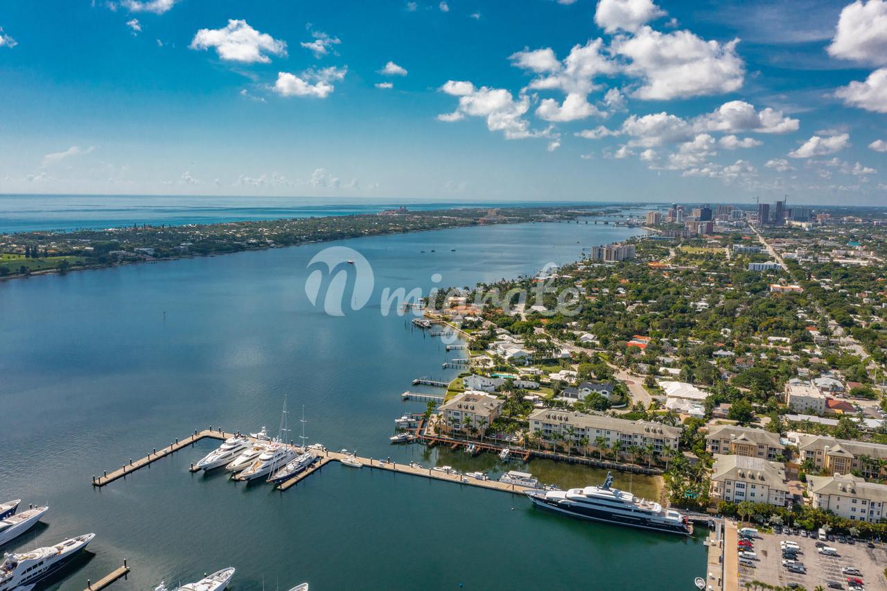 Кондоминиум в 3920 N Flagler Drive, 403 - West Palm Beach, Florida