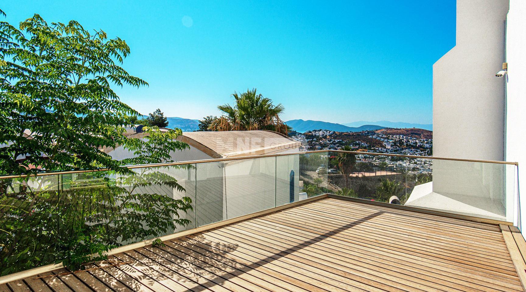 Вилла в сердце Бодрума с видом на море