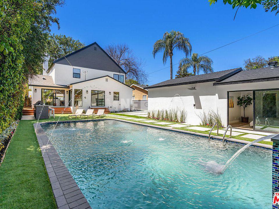 Современный дом в престижном районе Лос-Анджелеса (4646 Noble Ave, Sherman Oaks, CA 91403)