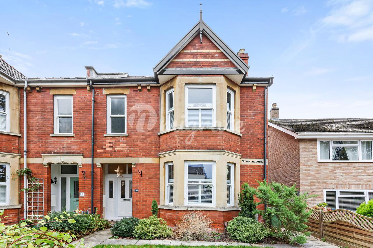 Вилла в Keynsham Road, Cheltenham, Gloucestershire, GL53