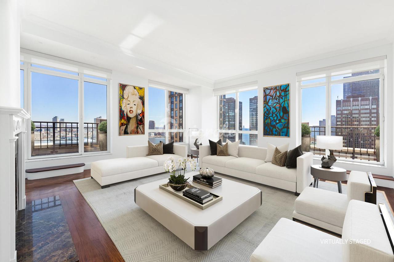 Кондоминиум в The Beekman Regent, 351 E 51ST ST, PH7B - Turtle Bay, New York