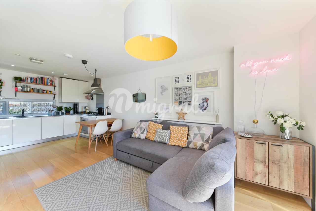 Квартира в Cresset Road, London, E9