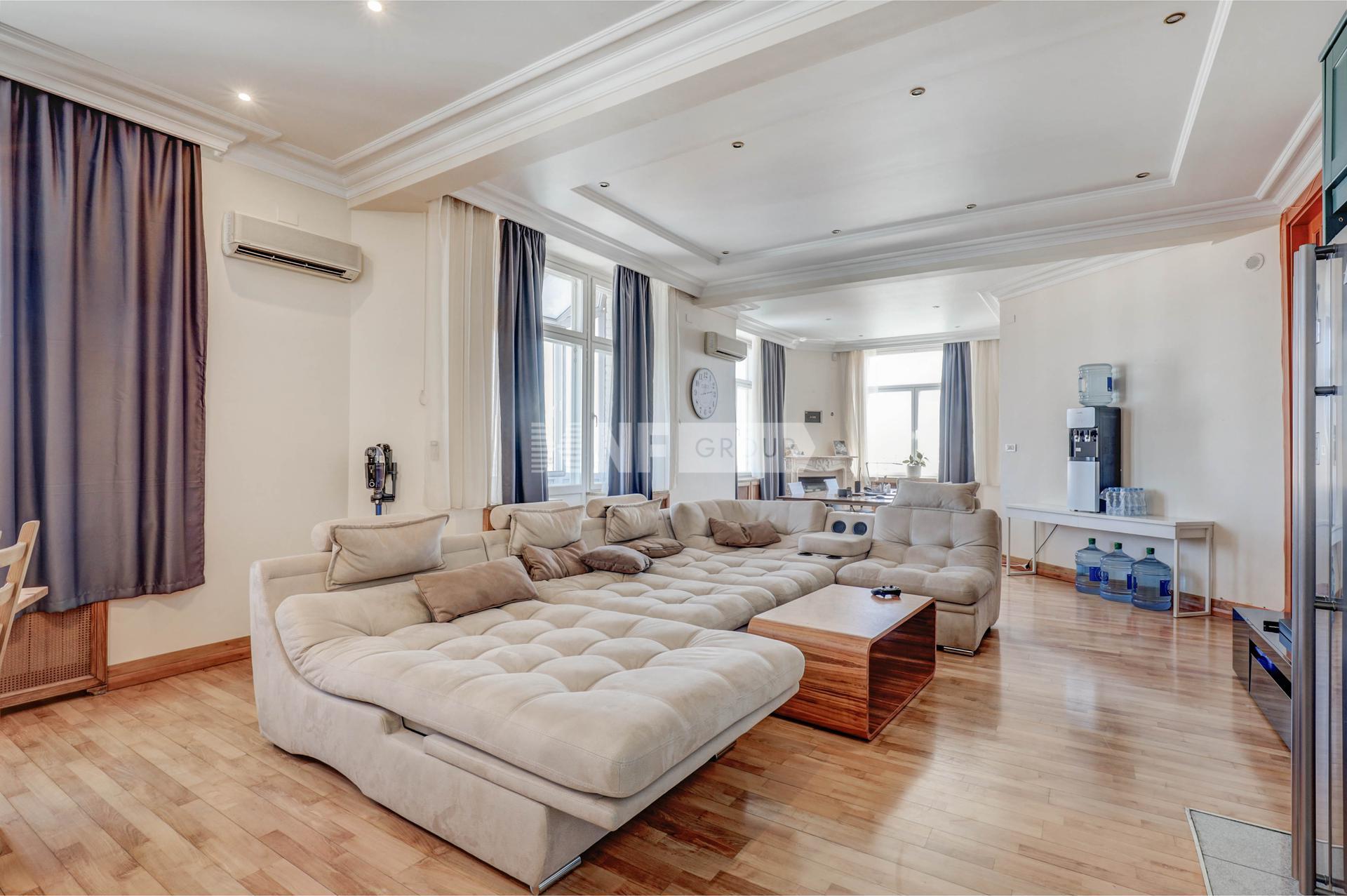 «Мясницкая улица, 21с8» (Мясницкая улица, 21с8)