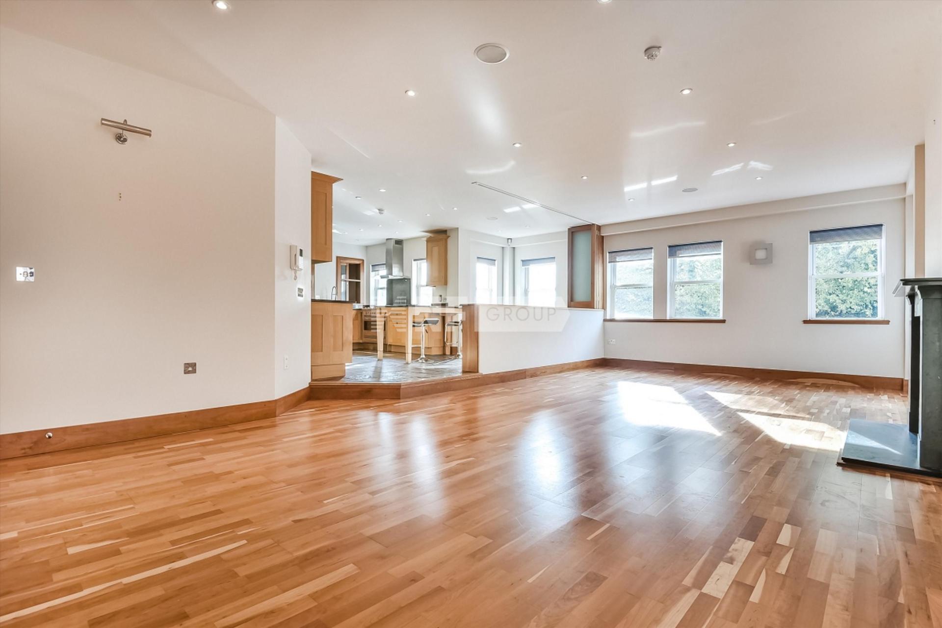 Квартира в Post Office Square, London Road, Tunbridge Wells, Kent, TN1