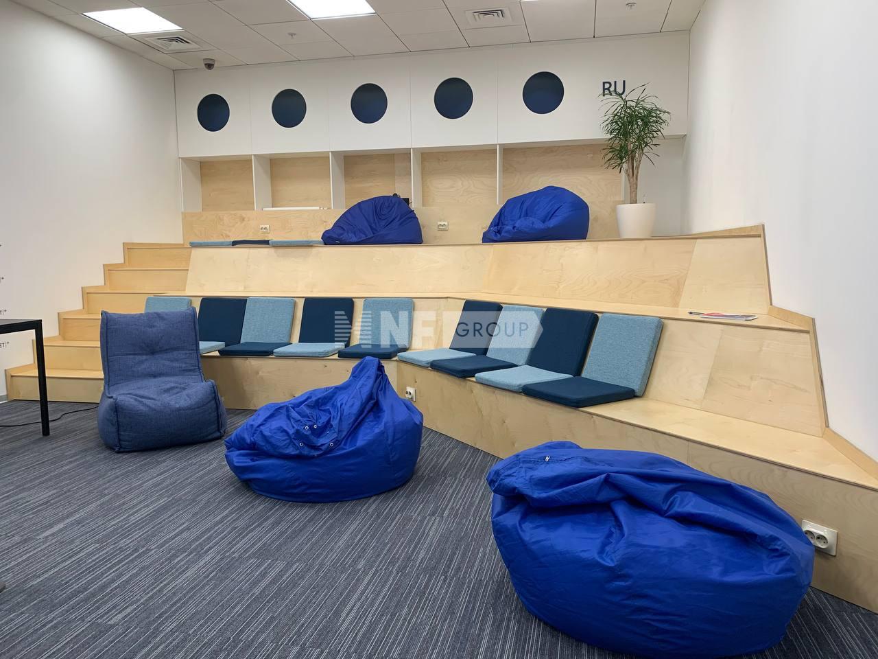 Преображенский двор (Preobrazhenskiy dvor)